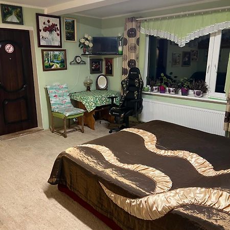 Piekalne Hotel Kalniesi Bagian luar foto