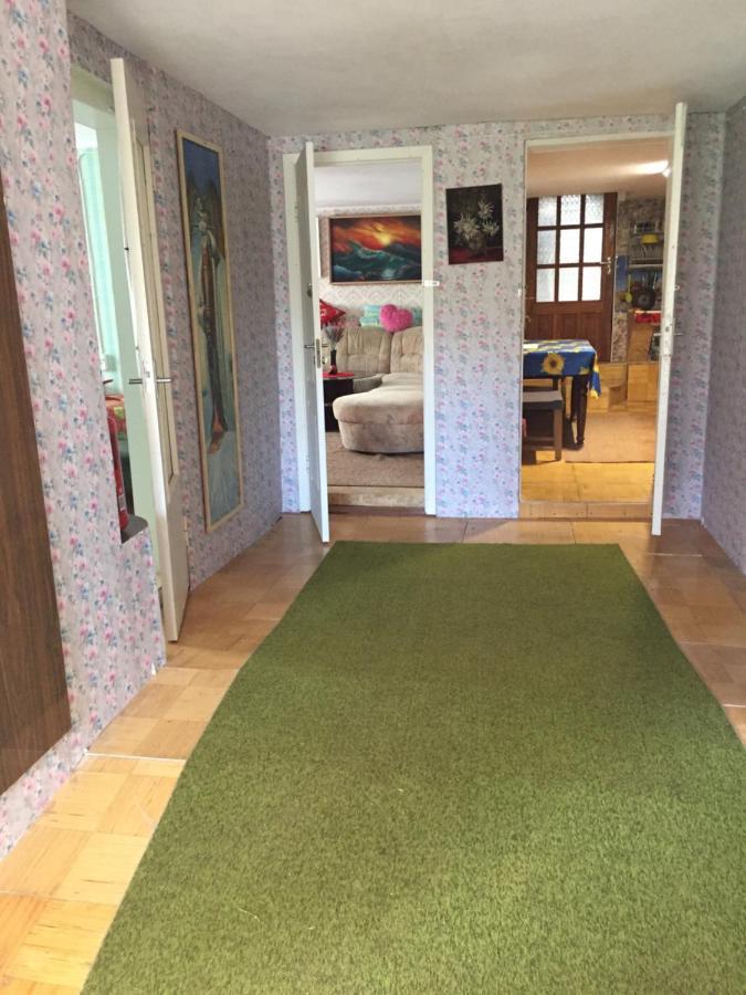 Piekalne Hotel Kalniesi Bagian luar foto