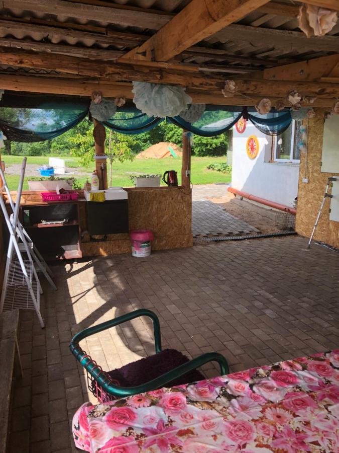 Piekalne Hotel Kalniesi Bagian luar foto